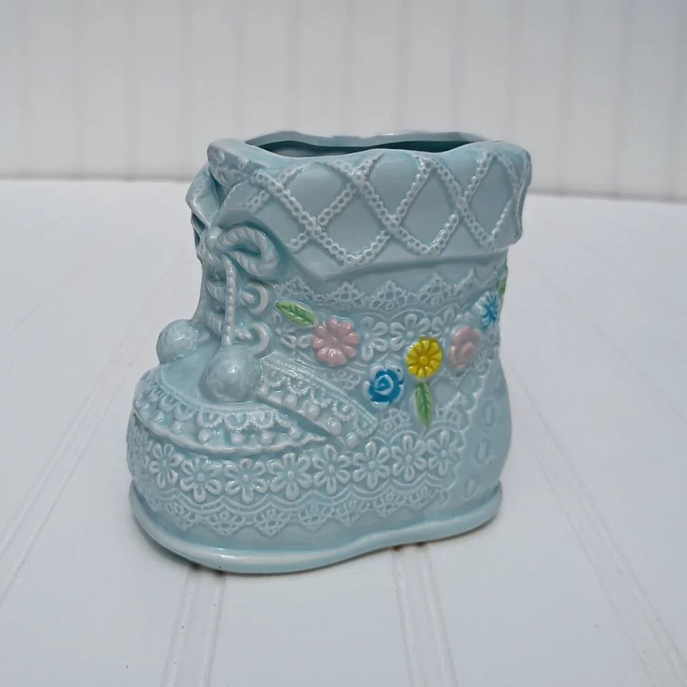 Napco Japan Vintage Baby Bootie Planter Blue Ceramic Laced Flower Mid-Century 4